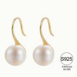 NWT 925 Silver Freshwater Pearl Drop Golden Earrings, Elegant Costume Jewelry